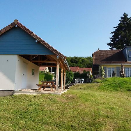 Appartement Lumineux, Calme Et Panoramique !! Pouligney-Lusans Экстерьер фото