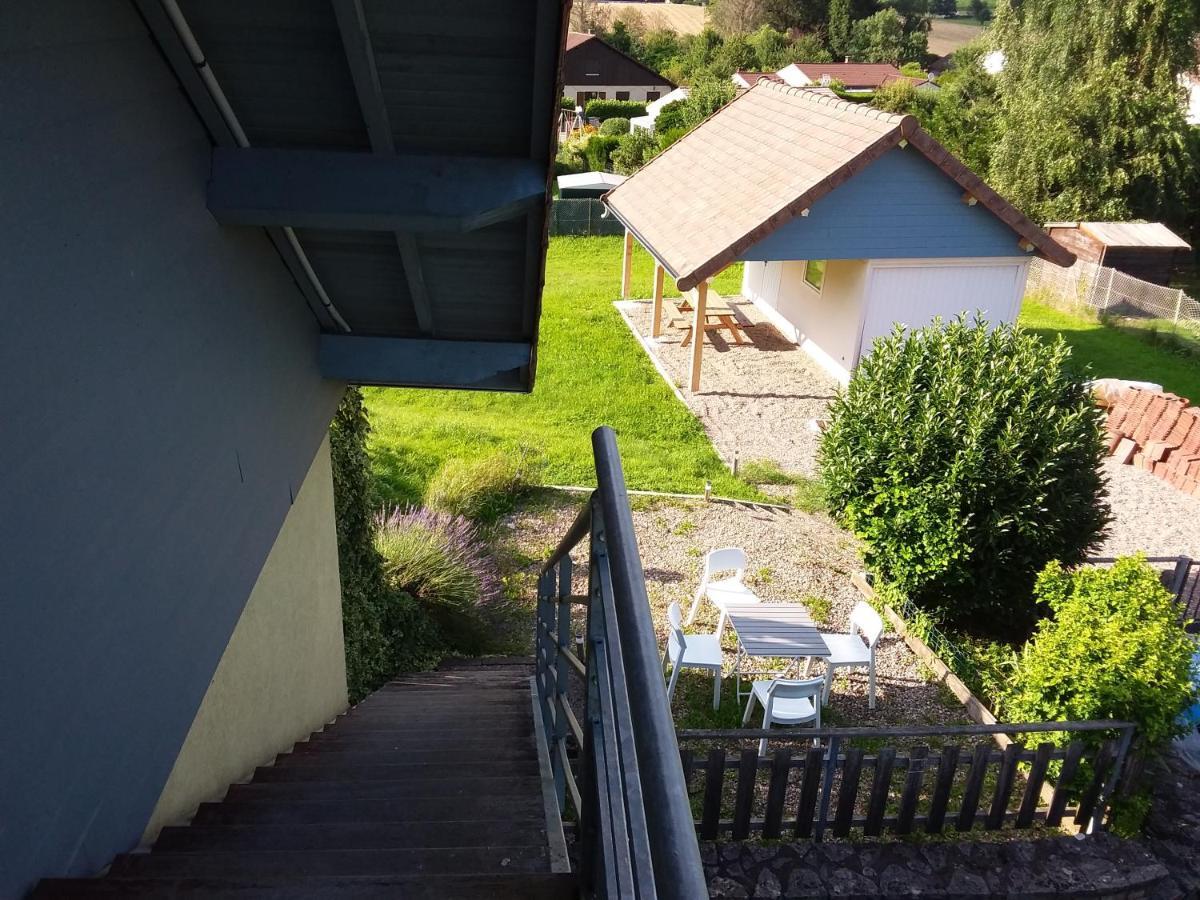 Appartement Lumineux, Calme Et Panoramique !! Pouligney-Lusans Экстерьер фото